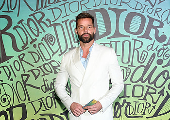 Dior Men's Pre-Fall 2020, Ricky Martin HD wallpaper