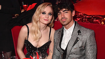 Sophie Turner, Joe Jonas, Feud, Grazia HD wallpaper