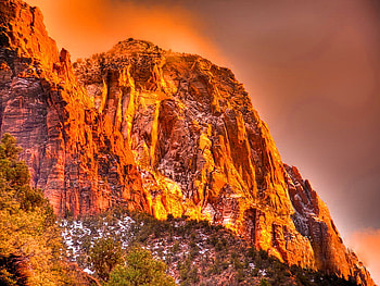 A golden mountain, golden, beautiful, high, rocks, mountain, forgeous, red, clouds, nature, sky HD wallpaper