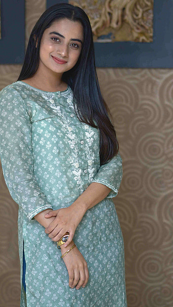 Namitha pramod, mallu actress, model HD phone wallpaper