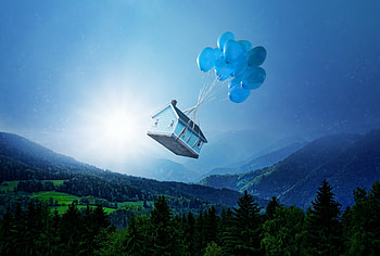House, balloons, flight, dream, surreal HD wallpaper
