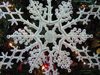 SNOWFLAKE, nature, wonder, flake, beauty HD wallpaper