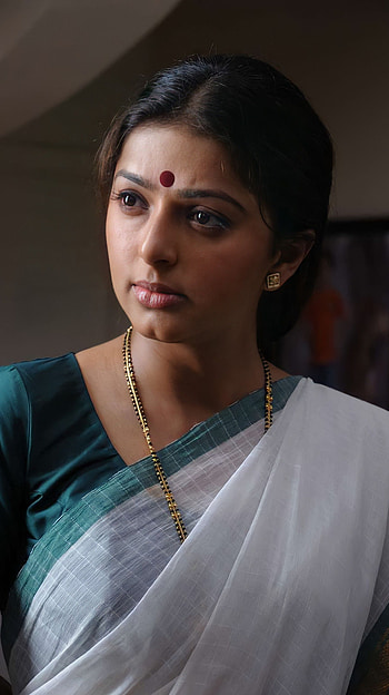Bhumika Chawla, telugu actress, nenu local HD phone wallpaper