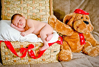 *** Sleeping child with a teddy bear ***, bebe, bear, teddy, sleepy, people, child HD wallpaper