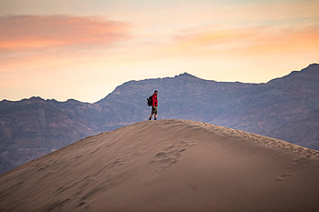 Alone, Sand, Desert, Miscellanea, Miscellaneous, Loneliness, Lonely HD wallpaper