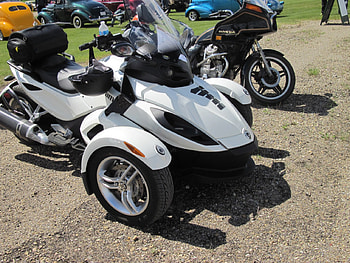 2011 Can - AM RS spider, White, black, graphy, Motorcycles, seats HD wallpaper