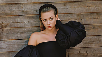 Lili Reinhart New York Times Style Singapore September 2020, lili-reinhart, celebrities, girls, hoot HD wallpaper