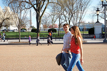 Snowden movie, Captivating still, Cinematic snapshot, Suspenseful scene HD wallpaper