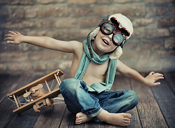 Small Aviator, toy, boy, helmet, airplane, glasses, jeans HD wallpaper