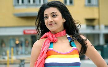 Kajal Agarwal Cute Smile, kajal-agarwal, indian-celebrities, girls, desi-girls, smiling HD wallpaper