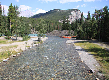 Mountains & Rivers in Banff Alberta National Park 14, blue, boat, canoe, graphy, green, red, trees, nature, sky, mountains, rivers HD wallpaper