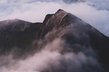 Holidays, Mountains, Clouds, Fog, Slope HD wallpaper