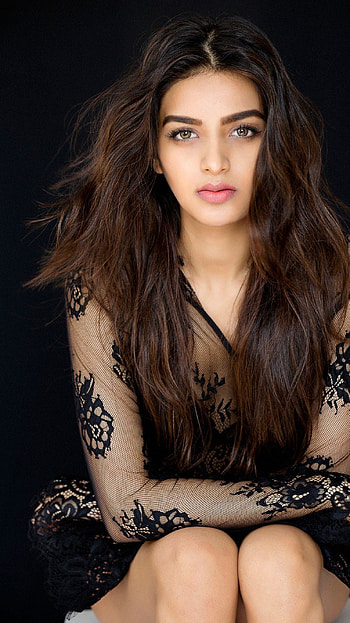 Niddhi agrawal, telugu actress, model HD phone wallpaper