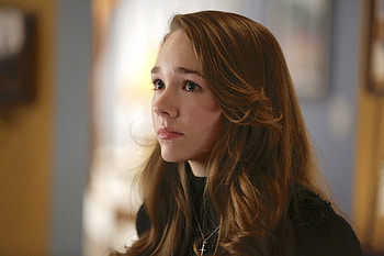Holly Taylor, holly-taylor, celebrities, girls, actress HD wallpaper