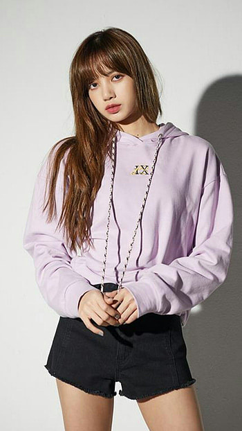 Blackpink, Lalisa, Cute HD phone wallpaper