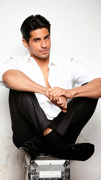 Sidharth Malhotra, Hero HD phone wallpaper