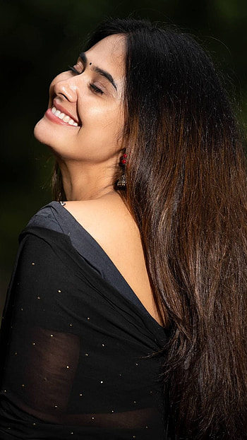 Kavya Gowda, kannada actress, saree beauty HD phone wallpaper
