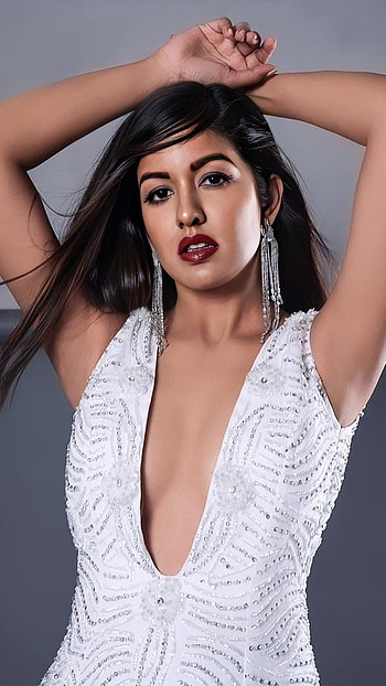 Ishita Dutta, bollywood actress HD phone wallpaper