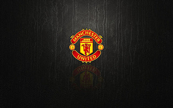 Manchester United, Football legends, Electrifying atmosphere, Passionate supporters HD wallpaper