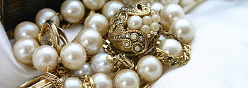 Online jewelry auctions, Fine antique jewelry, Estate jewelry treasures, Exclusive acquisitions HD wallpaper