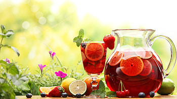 Fresh squeezed juice, High quality , Immersive display, Thirst-quenching HD wallpaper