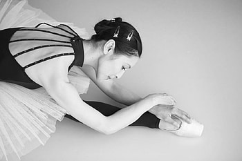 Ballet, white, black, graphy, dancer, bw, wp, beauty, ballerina, Dance, elegance HD wallpaper