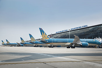 Vietnam Airlines, Coronavirus testing, International arrivals HD wallpaper