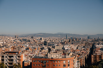 Barcelona Skyline, Bright Christmas, Spanish architecture, Travel destination HD wallpaper