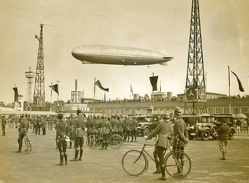 Zeppelin airship, 1913-1930, Ideas for airships, Airship Zeppelin HD wallpaper