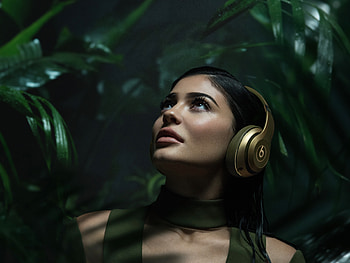 2017 Kylie Jenner, kylie-jenner, celebrities, girls, model HD wallpaper