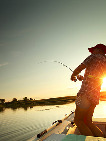 Fishing scenes, que landscapes, Relaxing pastime, Nature's tranquility HD phone wallpaper