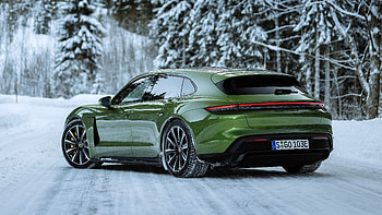 Porsche Taycan Turbo S Sport Turismo 2022 3 Cars HD wallpaper