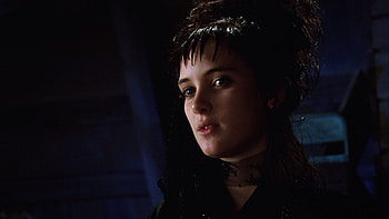 Winona Ryder, Beetlejuice, Bloody Disgusting HD wallpaper