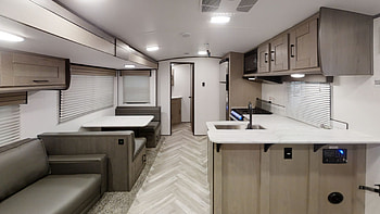 257mks Cruiser, RV exploration, Travel companion, Outdoor living HD wallpaper