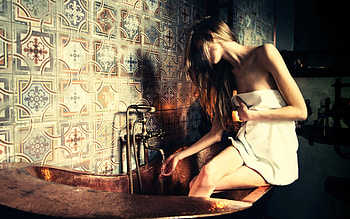 Girl In Bathtub Retro, girls, retro HD wallpaper
