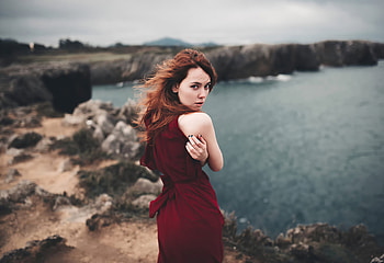 Redhead Girl Looking Back , redhead, girls, model HD wallpaper