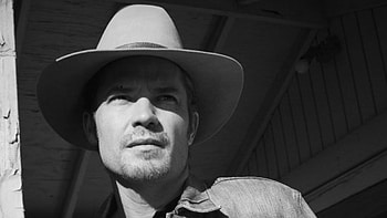Justified TV series, Troublesome crowes, Fly into town, Justified HD wallpaper