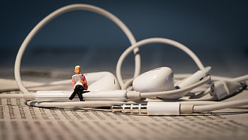 Audio Books HD wallpaper