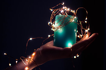 Hand, Miscellanea, Miscellaneous, Garland, Candle HD wallpaper