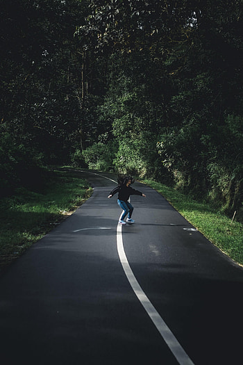 Trees, Miscellanea, Miscellaneous, Road, Markup, Movement, Traffic, Girl HD phone wallpaper