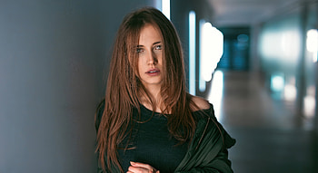 Hair In Face Brunette, girls, model, brunette HD wallpaper