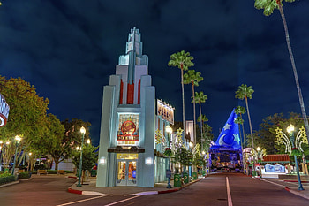 Universal Studios Hollywood, , Universal fandom, Entertainment at your fingertips HD wallpaper