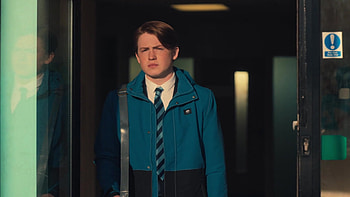 Heartstopper series, Kit Connor's Vans jacket, Nick Nelson, Episode 1 HD wallpaper