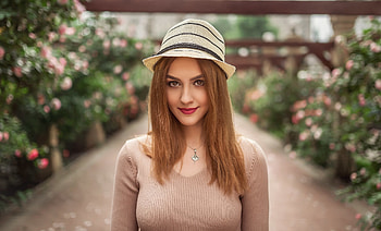 Smile, brown eyes, beautiful, woman HD wallpaper