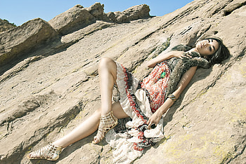 Rocks, color, beauitful, brunnete, beauity, hotograhy, fashion, abstract, body, models felame, women, sky HD wallpaper