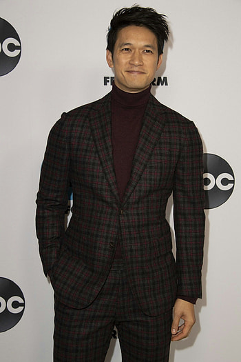 Harry Shum Jr. movies, 2019 winter press tour, Red carpet, Shadowhunters HD phone wallpaper