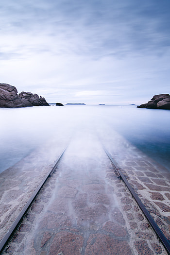 Nature, Water, Stones, Rails, Embankment, Flood, High Water HD phone wallpaper