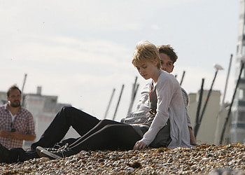 Dakota Fanning, Set of Now Is Good, Brighton HD wallpaper
