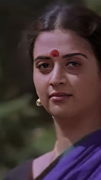Pavitra lokesh, kannada actress HD phone wallpaper