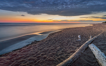 Beach in Latvia, sea, sand, wood, Latvia, clouds, beach HD wallpaper